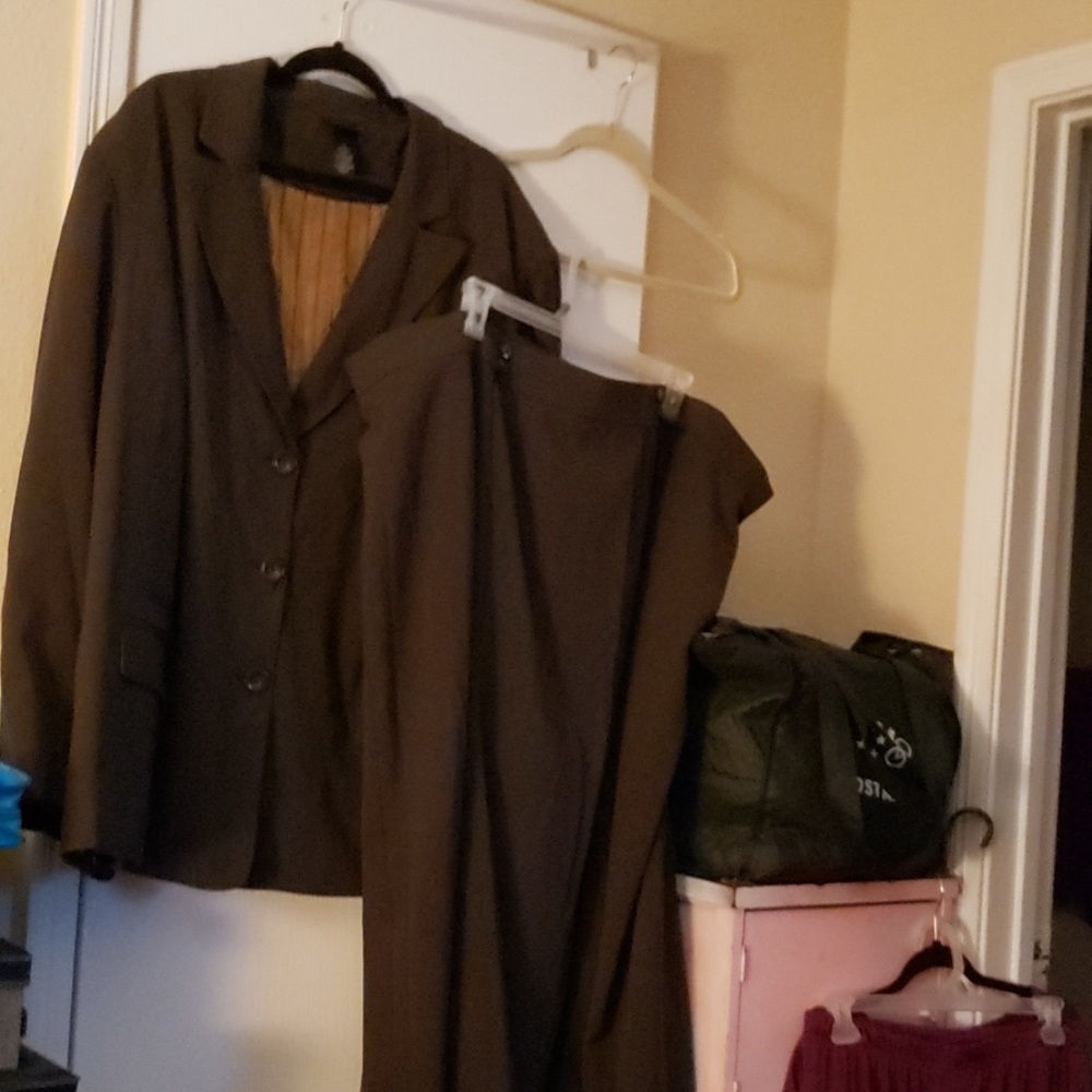 Suit
